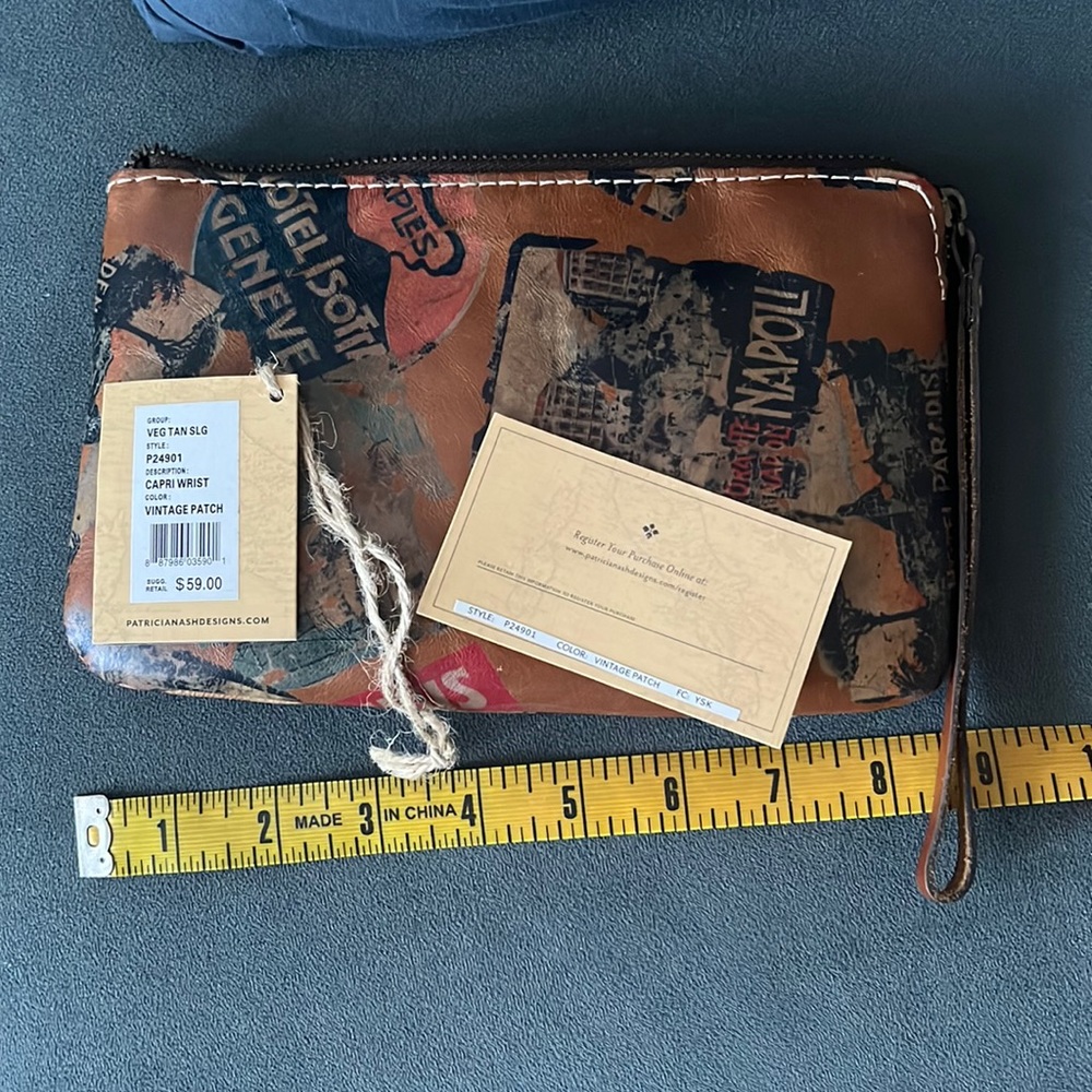 Patricia Nash wristlet